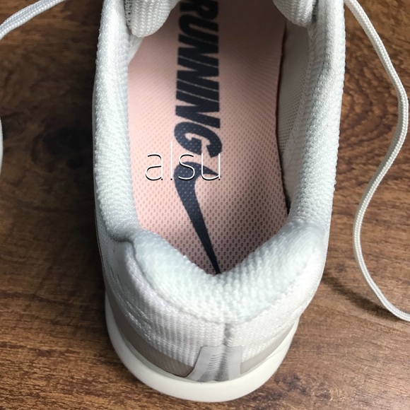 NWT Nike Air Zoom Pegasus 34 Pale Grey WMNS - Picture 5 of 6